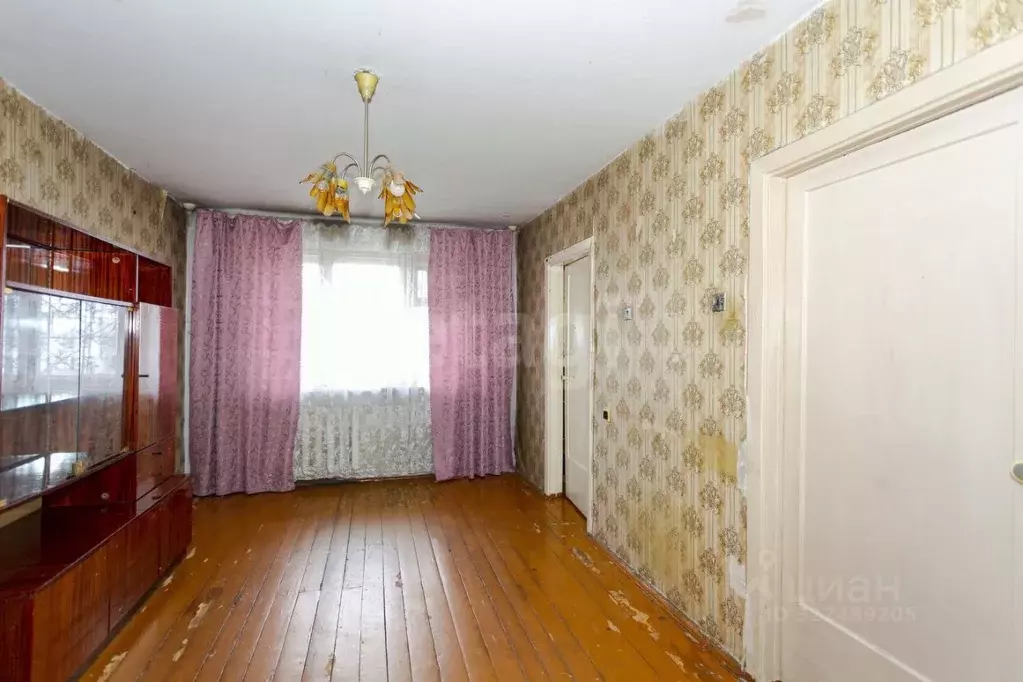 3-к кв. Кемеровская область, Новокузнецк Кузнецкстроевский просп., 12 ... - Фото 1