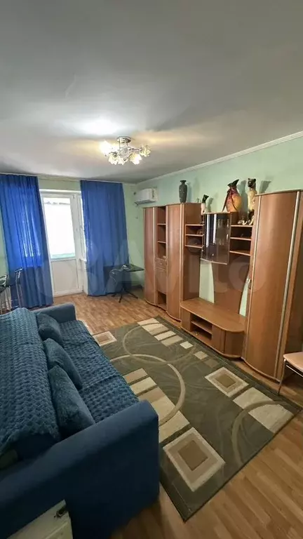 3-к. квартира, 60 м, 1/3 эт. - Фото 0