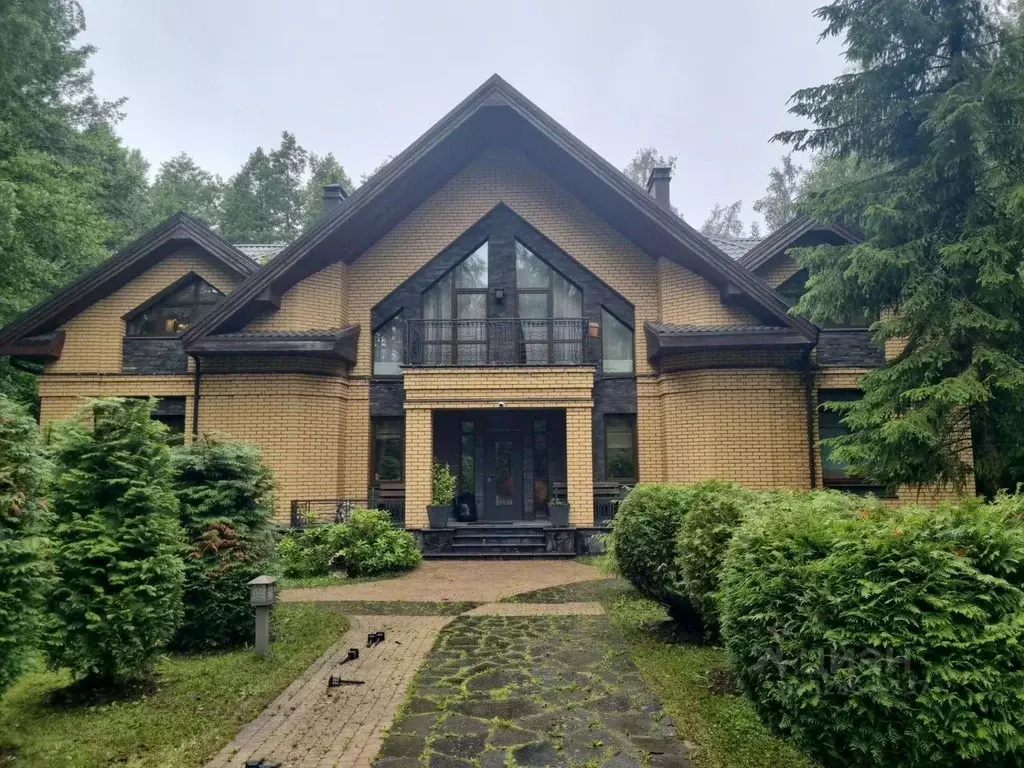 Дом в Ленинградская область, Выборгский район, Полянское с/пос, пос. ... - Фото 1