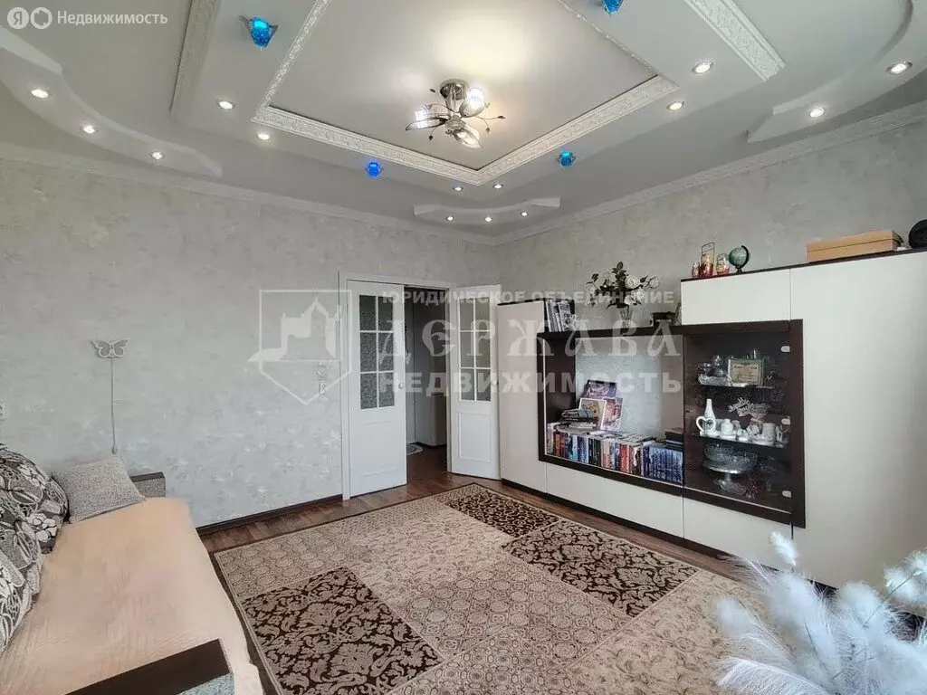 2-комнатная квартира: Междуреченск, проспект Шахтёров, 4 (53.4 м) - Фото 1