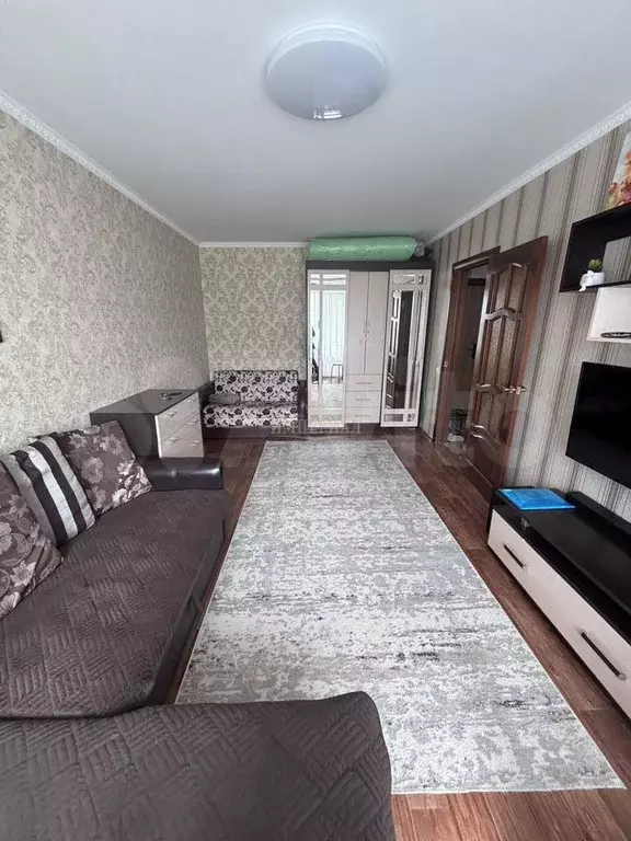 1-к. квартира, 37 м, 4/5 эт. - Фото 1