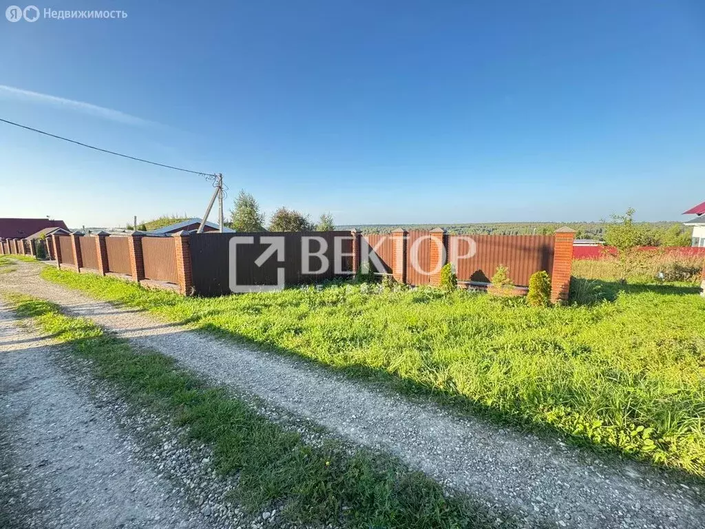 Участок в Ярославская область, Тутаевский муниципальный округ, деревня ... - Фото 1