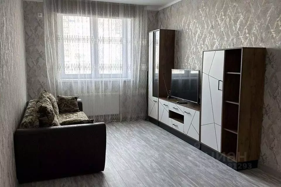 1-к кв. Краснодарский край, Краснодар Уральская ул., 71к2 (42.7 м) - Фото 0