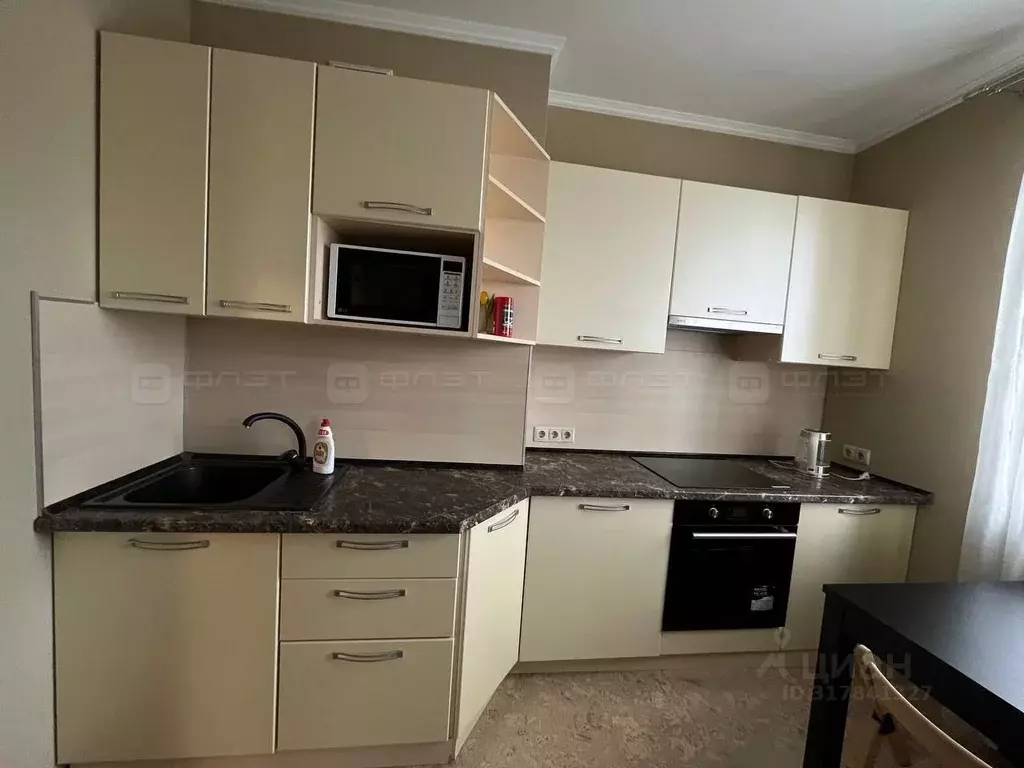 1-к кв. Татарстан, Казань Горки-3 мкр, ул. Дубравная, 30 (45.0 м) - Фото 0