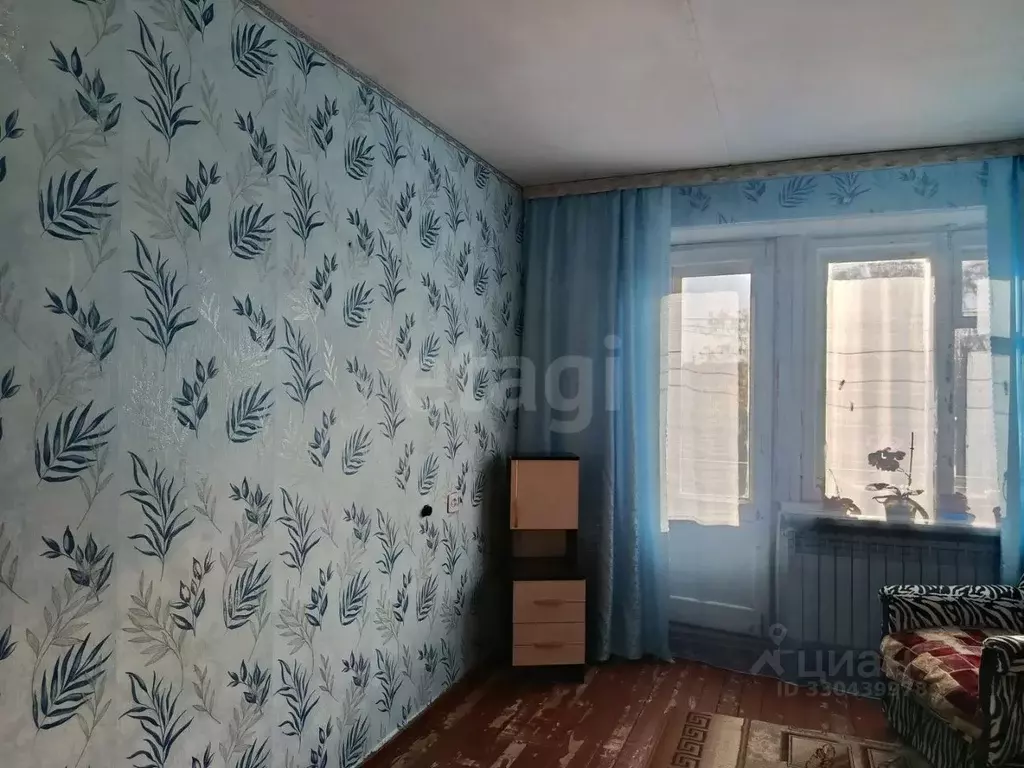 1-к кв. Псковская область, Остров ул. Спартака, 12 (29.5 м) - Фото 2