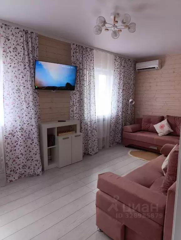 Дом в Нижегородская область, Бор ул. Луначарского, 194 (82 м) - Фото 1