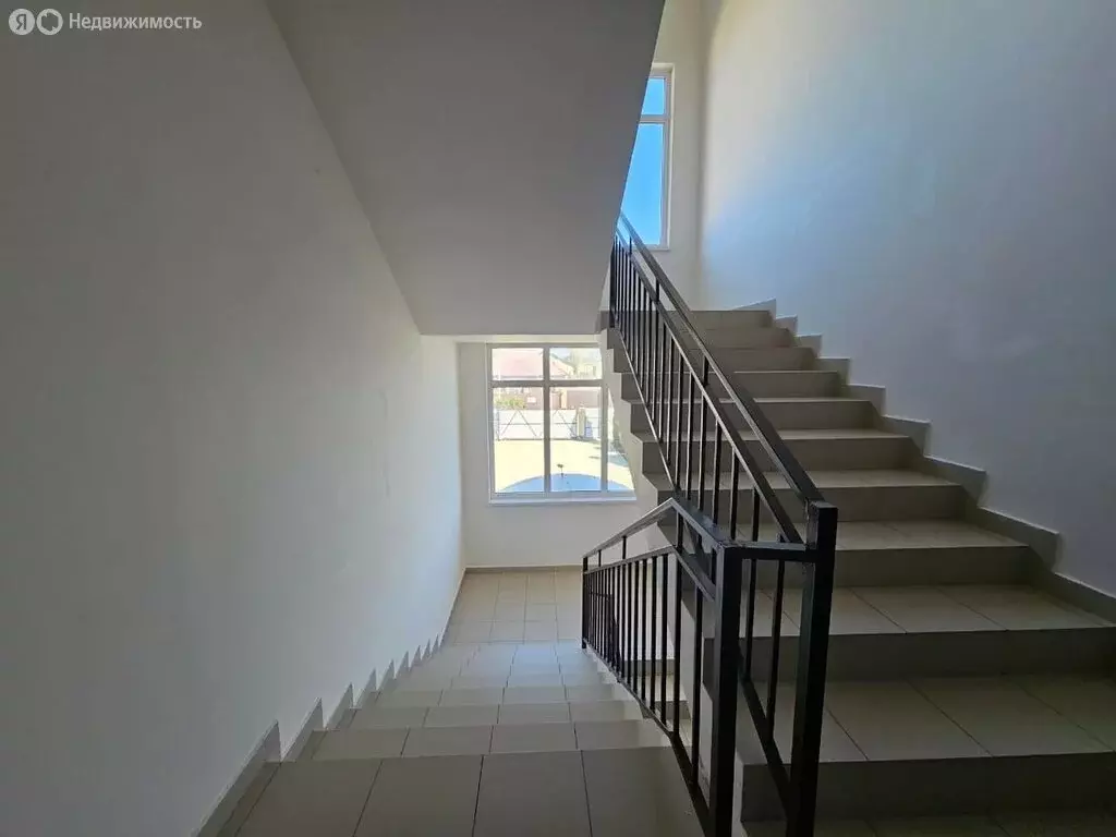 2-комнатная квартира: Абинск, Грушевая улица, 5 (70.2 м) - Фото 1