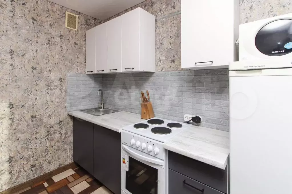 2-к. квартира, 47 м, 8/9 эт. - Фото 0