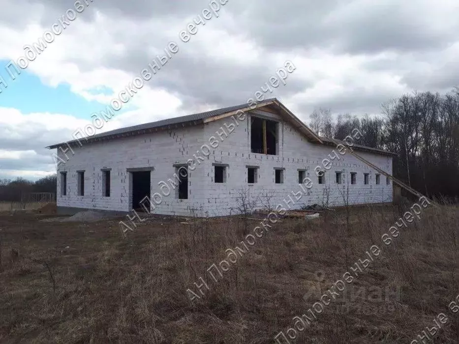 Коттедж в Тульская область, Алексинский район, с. Сенево Садовая ул. ... - Фото 1