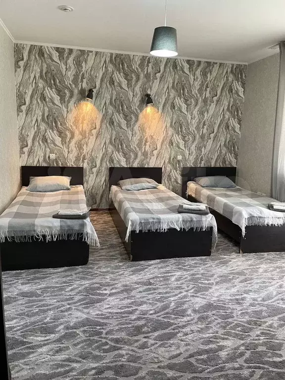 Комната 30 м, 1/5 эт. - Фото 0