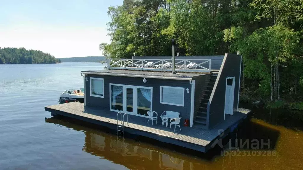 Дом в Карелия, Лахденпохский муниципальный округ, пос. Коконниэми ул. ... - Фото 1