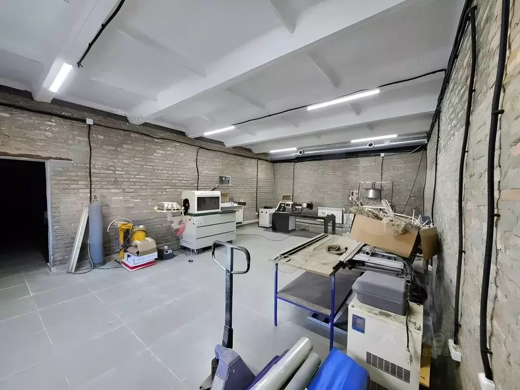 Производственное помещение в Московская область, Серпухов городской ... - Фото 1