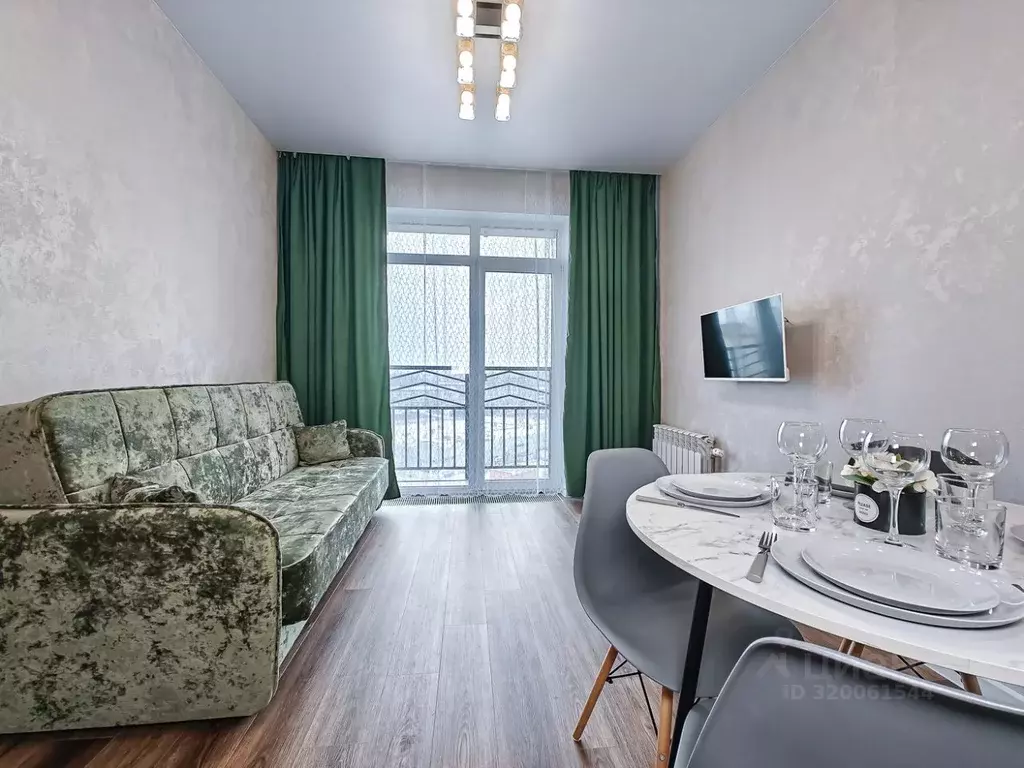 2-к кв. Новосибирская область, Новосибирск ул. Владимира Заровного, ... - Фото 0