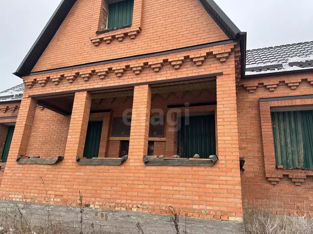 Дом в Ингушетия, Назрань ул. Низами (180 м) - Фото 1