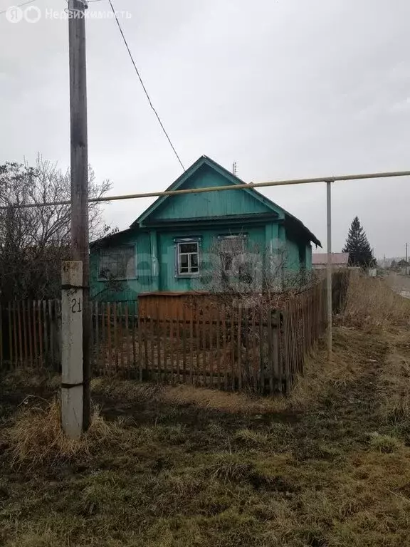Дом в село Кундравы, улица Кирова (28 м) - Фото 1
