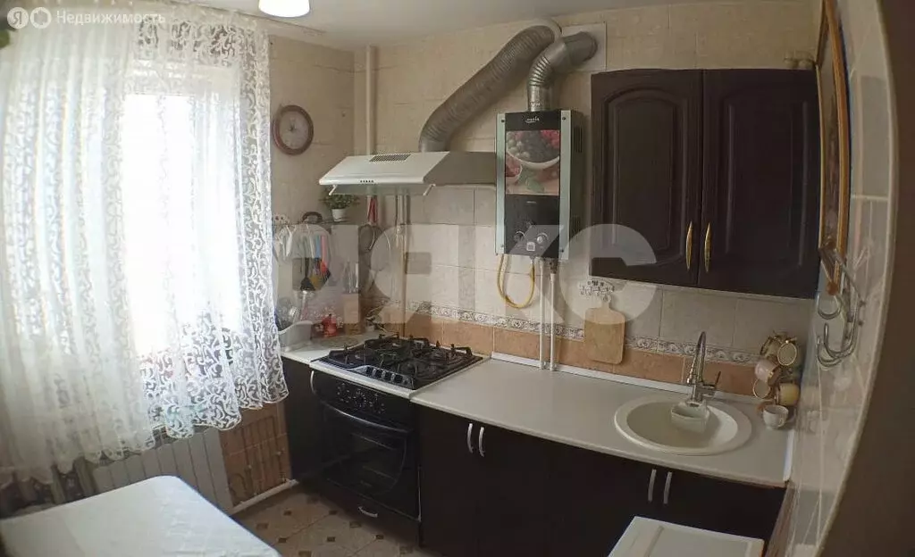 2-комнатная квартира: Темрюк, улица Розы Люксембург, 10А (45.3 м) - Фото 0