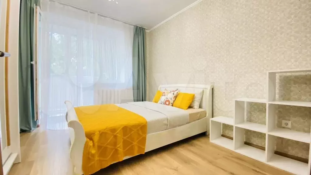 3-к. квартира, 70 м, 3/5 эт. - Фото 1