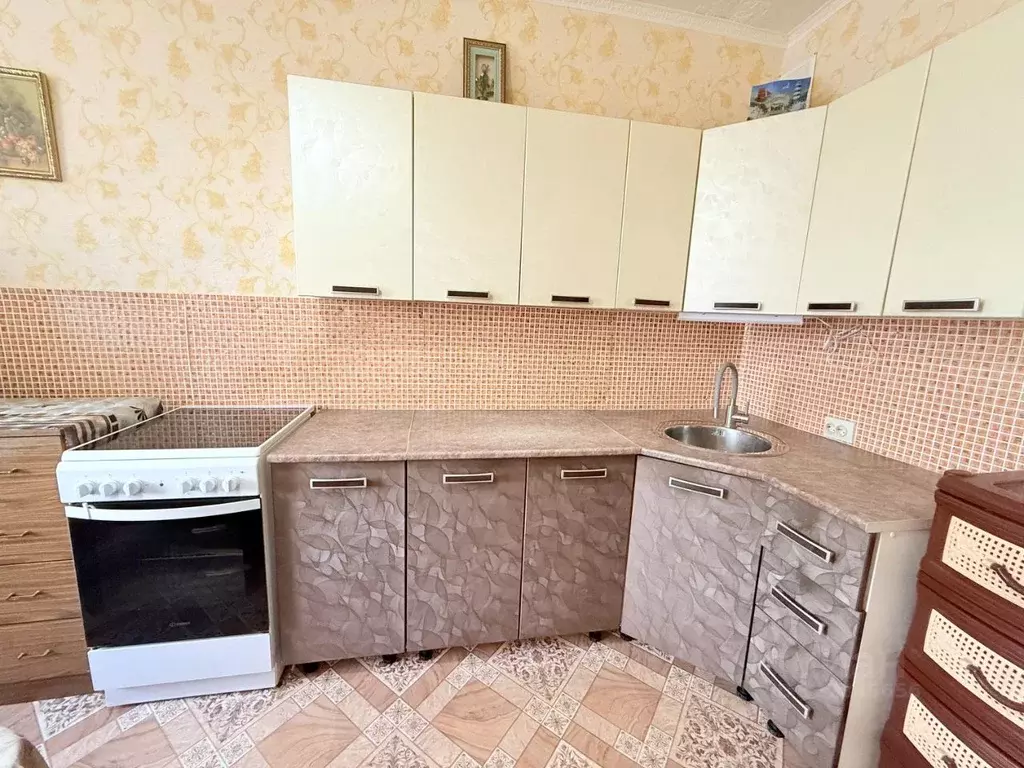 2-к кв. Оренбургская область, Оренбург просп. Победы, 164 (60.4 м) - Фото 1