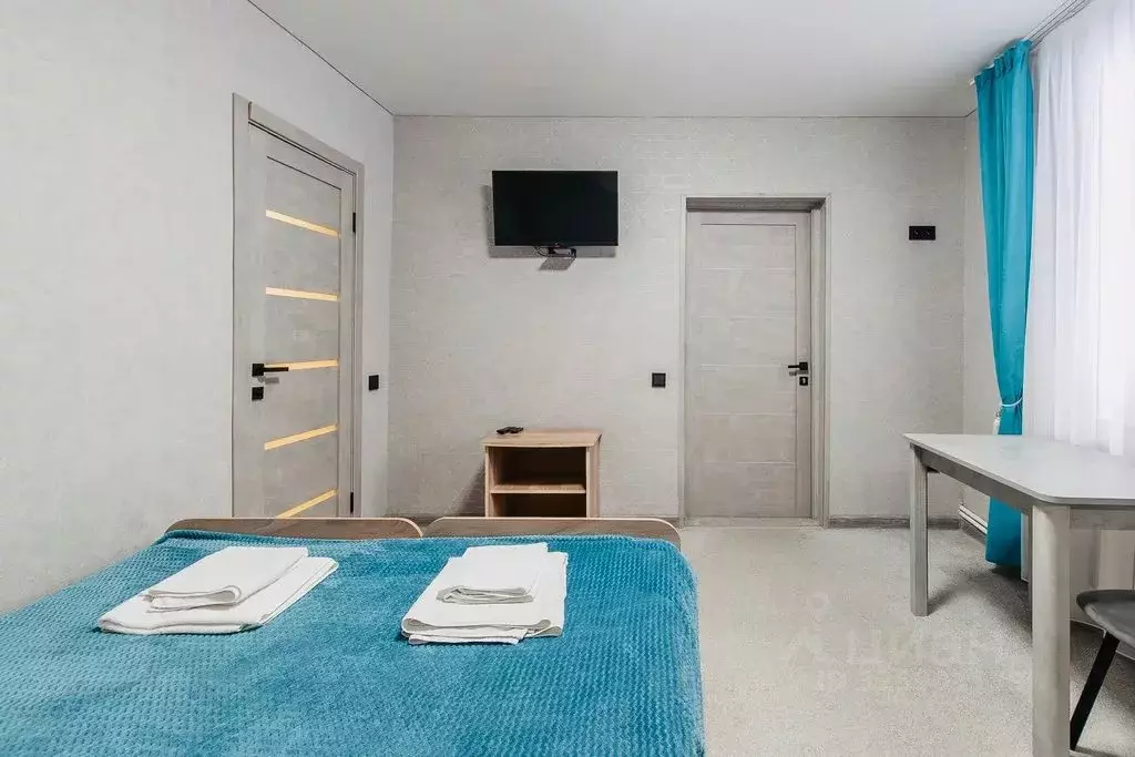 Комната Алтай, Майминский район, с. Манжерок Пионерская ул., 42 - Фото 1