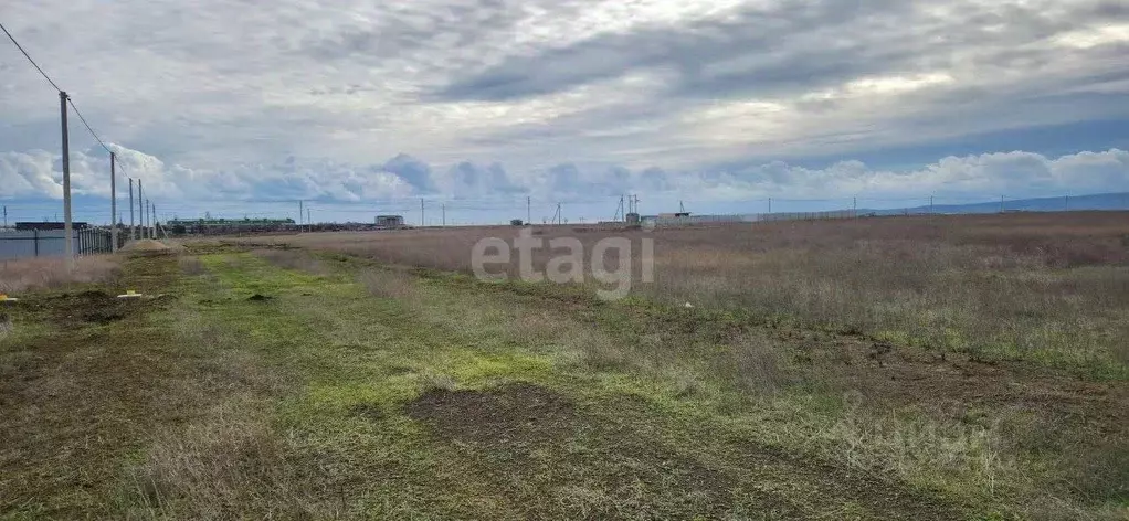 Участок в Крым, Феодосия городской округ, с. Береговое ул. Радужная ... - Фото 1