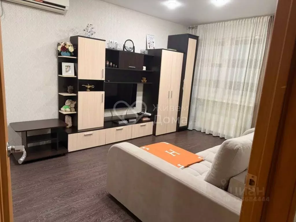 1-к кв. Волгоградская область, Волгоград Кузнецкая ул., 71а (39.4 м) - Фото 1