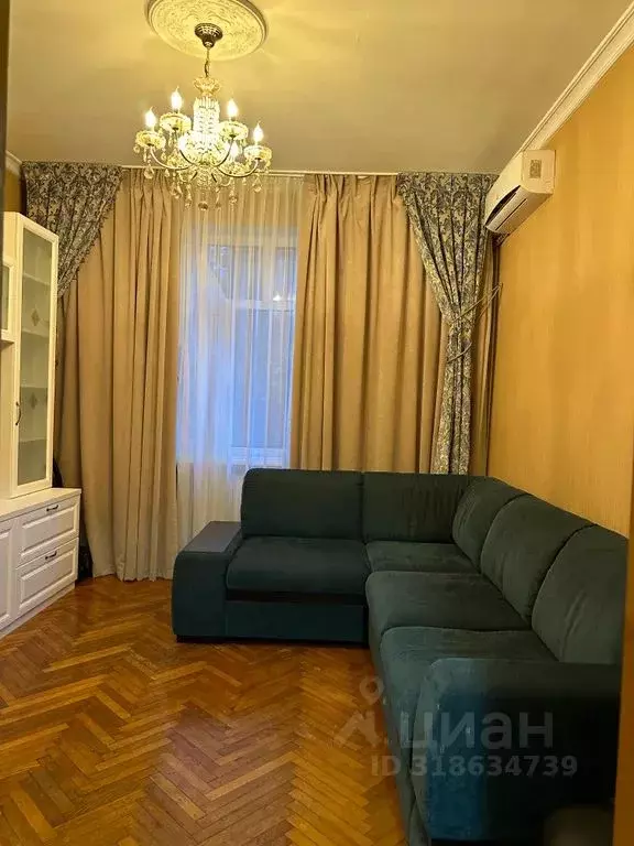 2-к кв. Краснодарский край, Сочи Гагарина мкр, ул. Чайковского, 25/2 ... - Фото 0