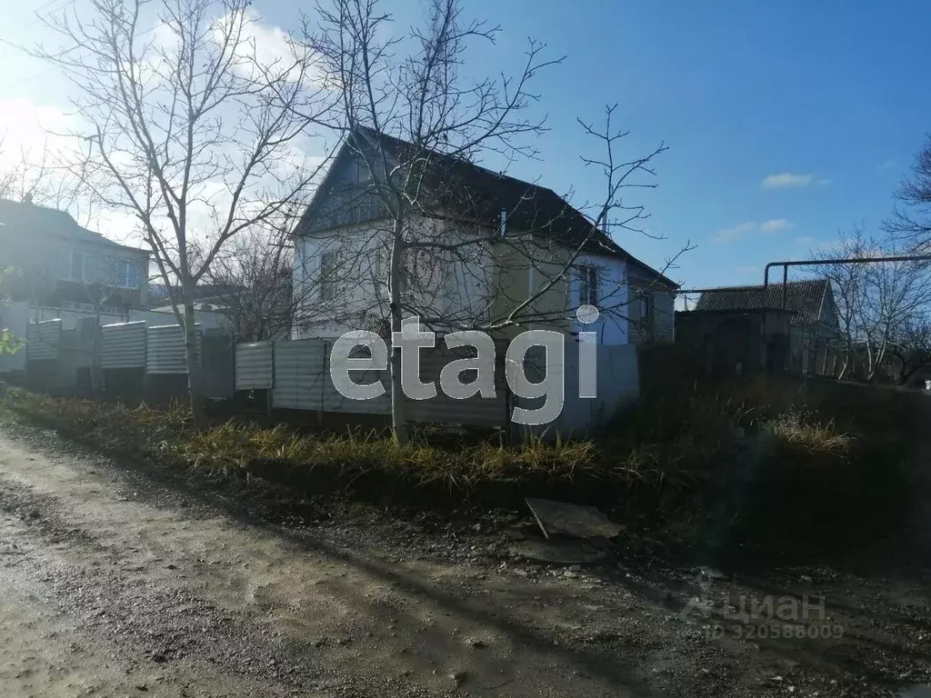 Дом в Краснодарский край, Горячий Ключ ул. Радищева, 34 (50 м) - Фото 0