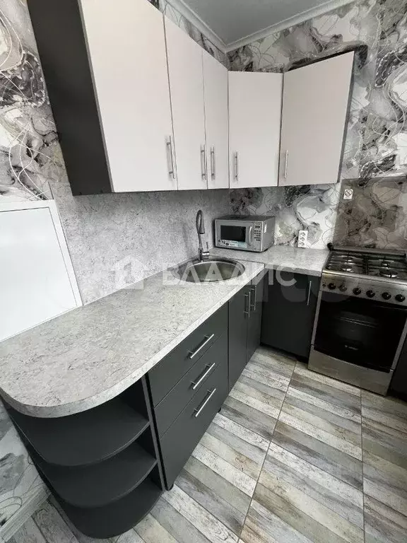 4-к. квартира, 74 м, 3/9 эт. - Фото 0