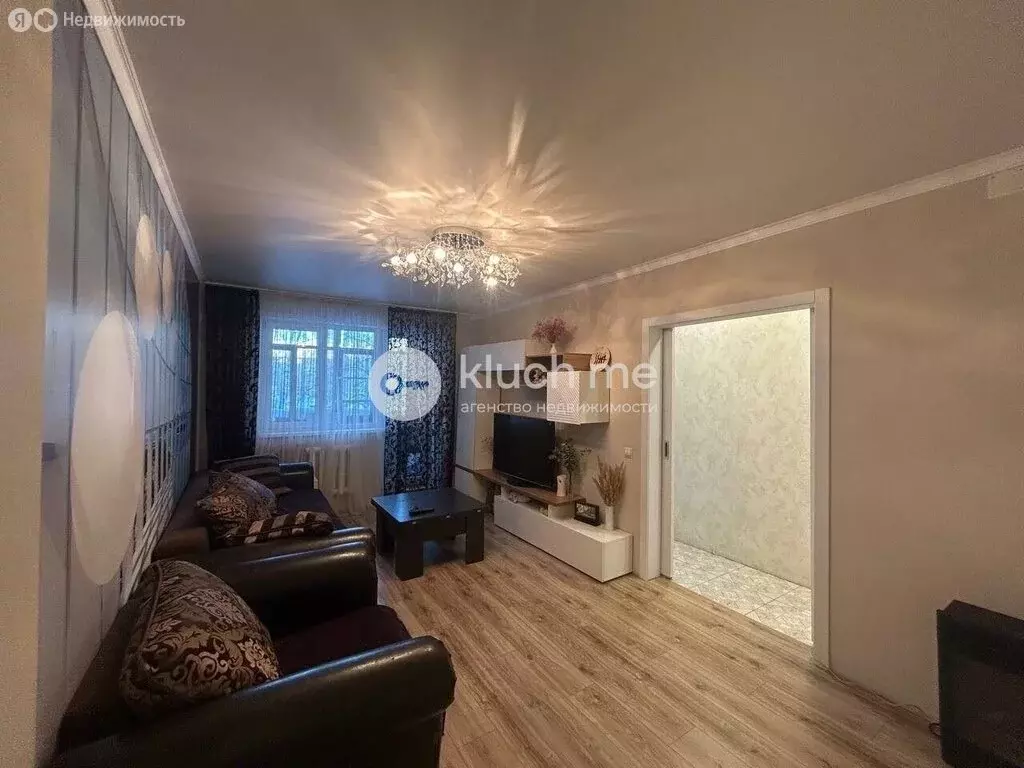 3-комнатная квартира: Казань, улица Белинского, 33 (58.6 м) - Фото 1