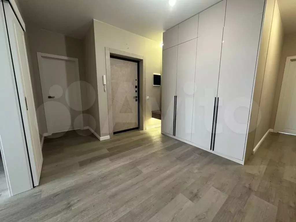 3-к. квартира, 80 м, 6/9 эт. - Фото 1