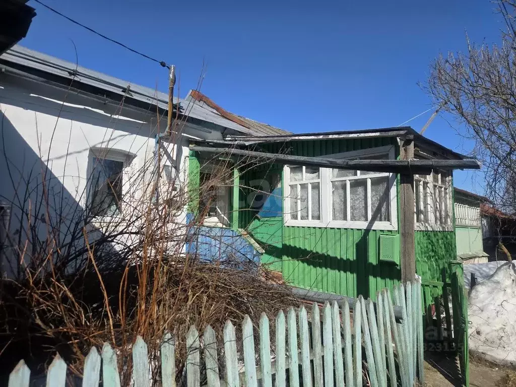 Дом в Тульская область, Дубенский район, Воскресенское с/пос, с. ... - Фото 1