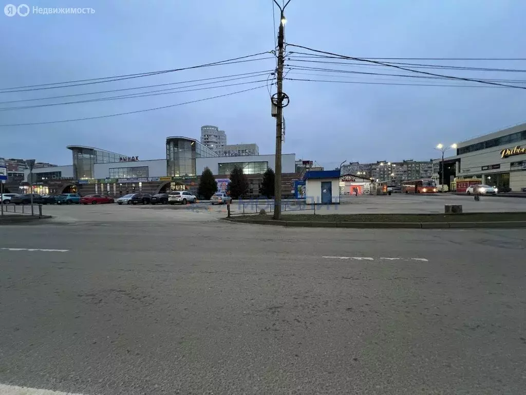 Торговая площадь (400 м) - Фото 2