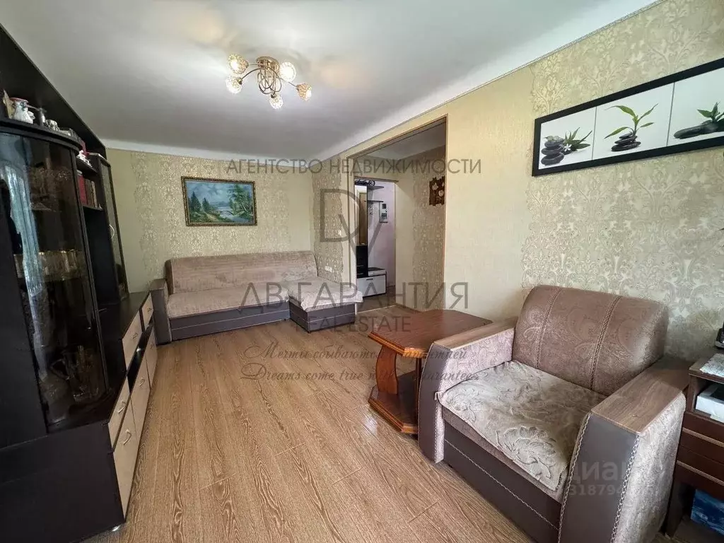 2-к кв. Хабаровский край, Комсомольск-на-Амуре Севастопольская ул., 21 ... - Фото 0