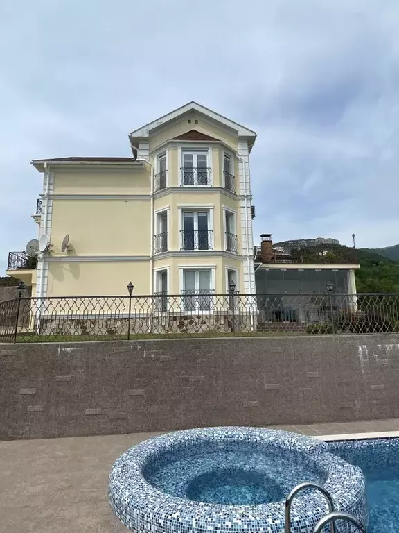 Дом в Крым, Алушта муниципальный округ, с. Малый Маяк ул. Морская, 39 ... - Фото 2