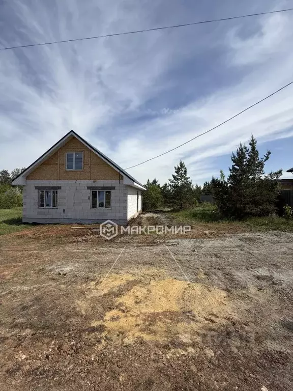 Дом в Челябинская область, Красноармейский район, д. Круглое ул. ... - Фото 1