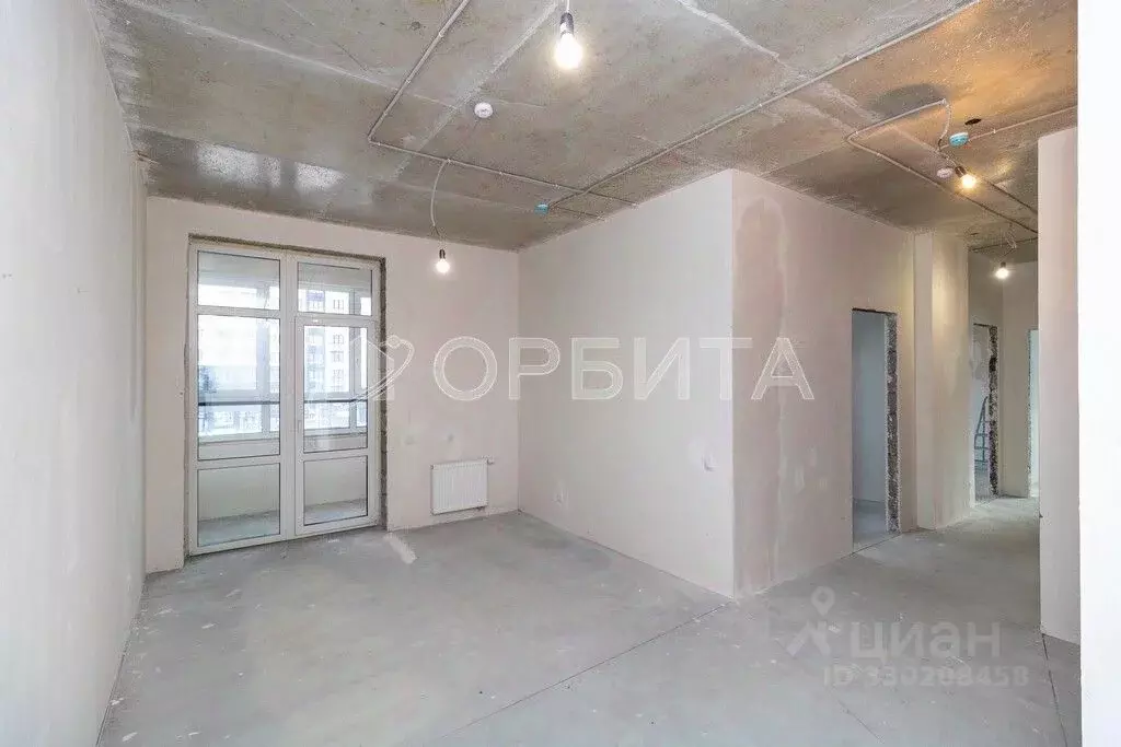 3-к кв. Тюменская область, Тюмень ул. Евгения Войнова, 7 (85.5 м) - Фото 1