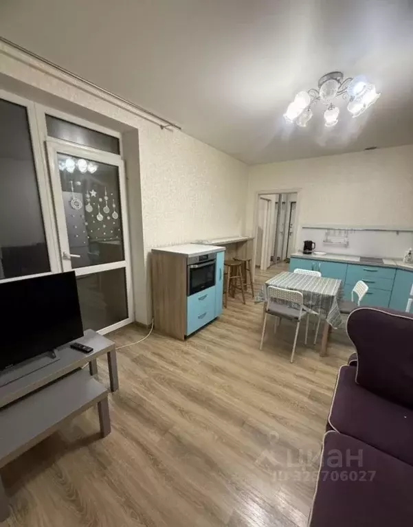 2-к кв. Свердловская область, Екатеринбург ул. Циолковского, 57 (53.0 ... - Фото 1