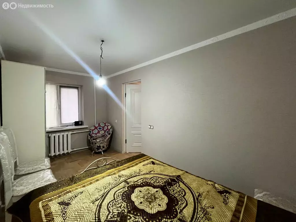 3-комнатная квартира: Нальчик, улица Идарова, 15 (52.6 м) - Фото 2