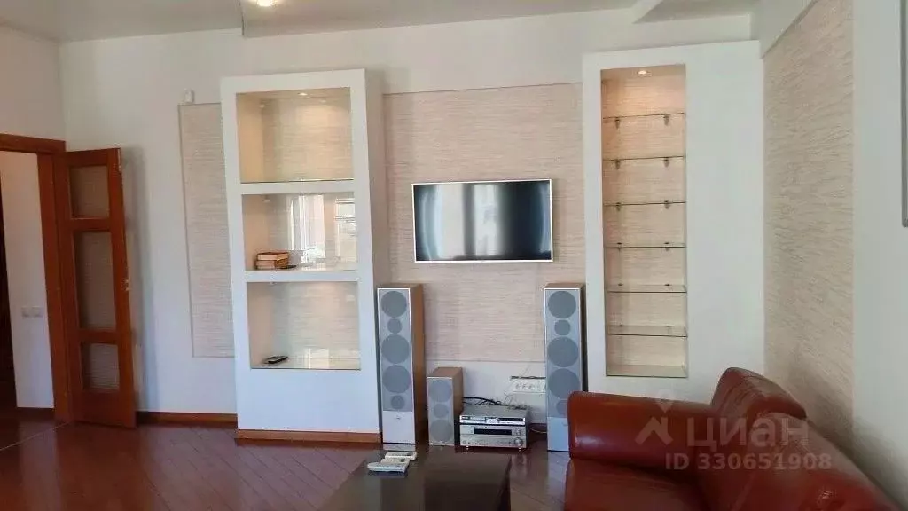 3-к кв. Башкортостан, Уфа ул. Достоевского, 64 (94.0 м) - Фото 2