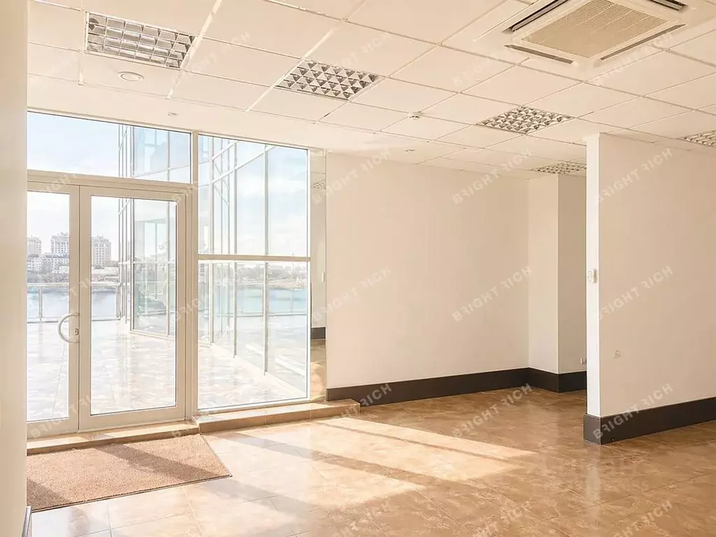 Офис в Санкт-Петербург Выборгская наб., 55к3 (220 м) - Фото 0