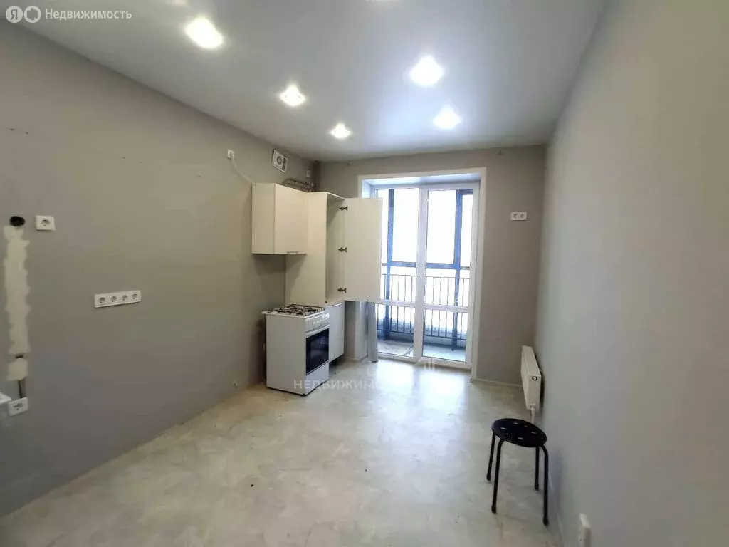 3-комнатная квартира: село Новая Тура, Дорожная улица, 4 (77.4 м) - Фото 1