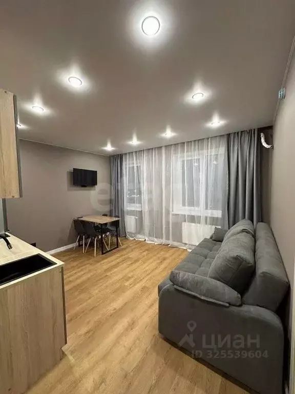 1-к кв. Тюменская область, Тюмень ул. Новоселов, 96 (36.0 м) - Фото 2