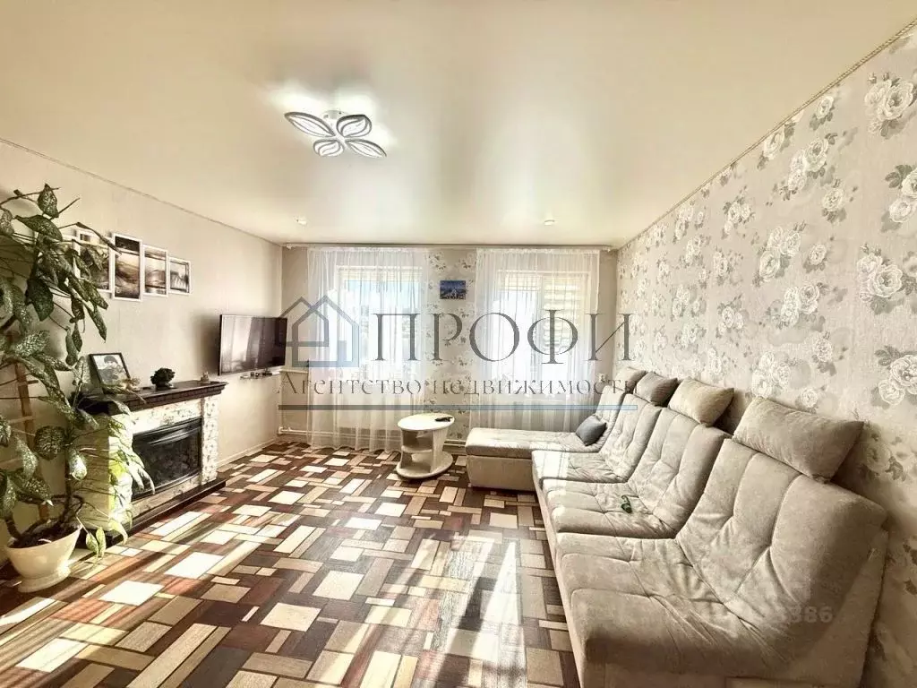 Дом в Белгородская область, Новооскольский муниципальный округ, с. ... - Фото 1