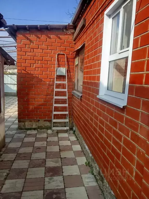 Дом в Краснодарский край, Темрюк ул. Шевченко (60 м) - Фото 2