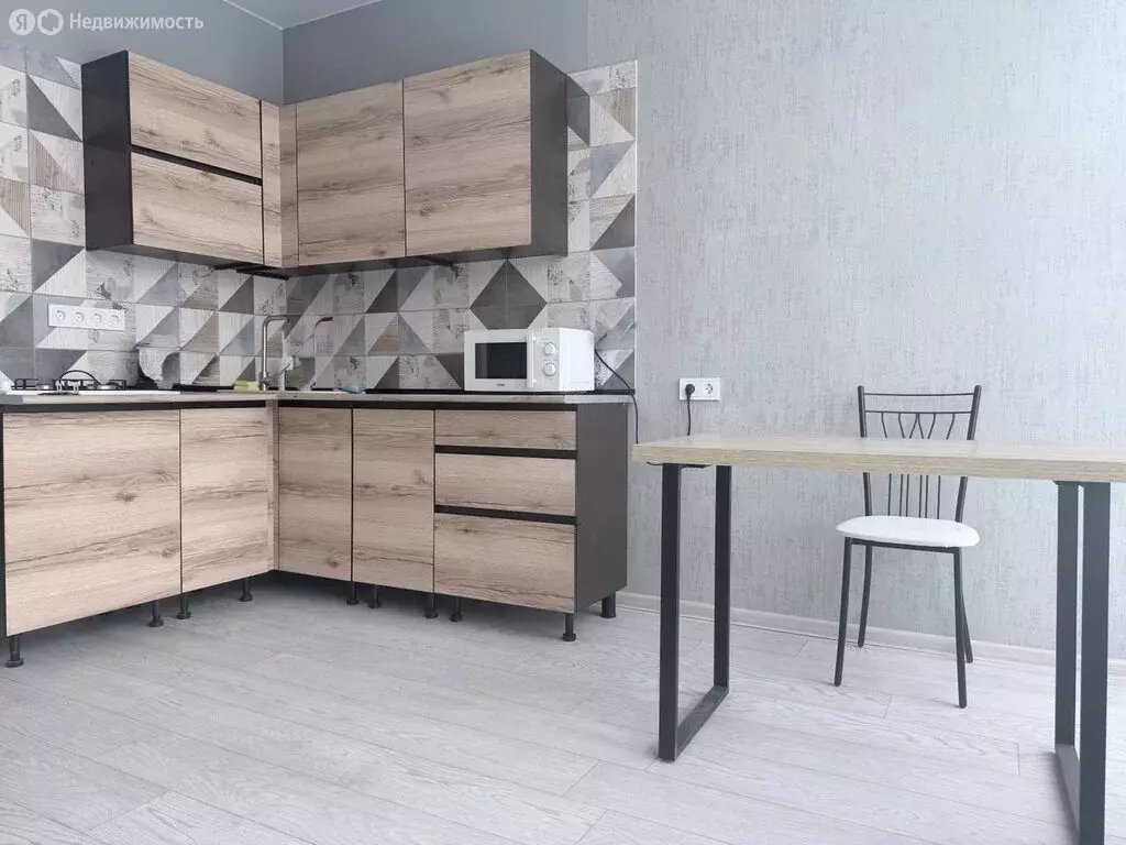 1-комнатная квартира: Калуга, Полесская улица, 31 (47.2 м) - Фото 2