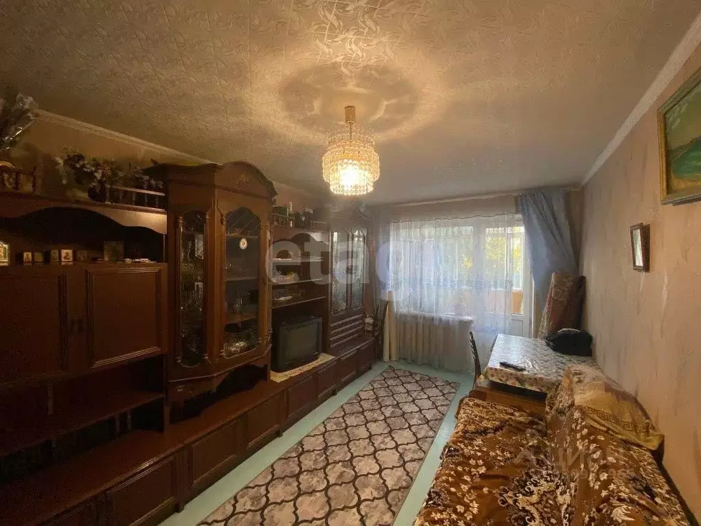 3-к кв. Белгородская область, Губкин ул. Раевского, 19 (59.4 м) - Фото 1