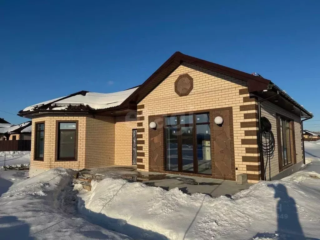 Дом в Тюменская область, Тюменский муниципальный округ, с. Луговое ул. ... - Фото 1