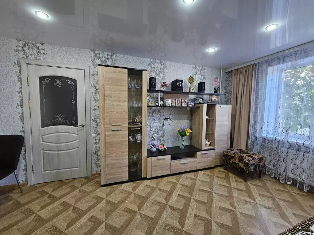 2-к кв. Краснодарский край, Абинск ул. Свердлова, 8 (43.0 м) - Фото 1