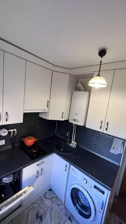 3-к кв. Ленинградская область, Гатчина ул. Крупской, 7 (58.0 м) - Фото 1