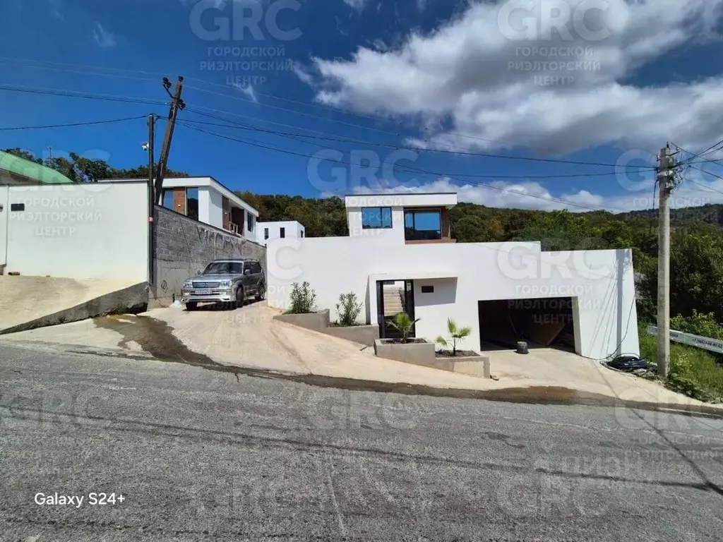 Дом в Краснодарский край, Сочи городской округ, с. Казачий Брод ул. ... - Фото 1